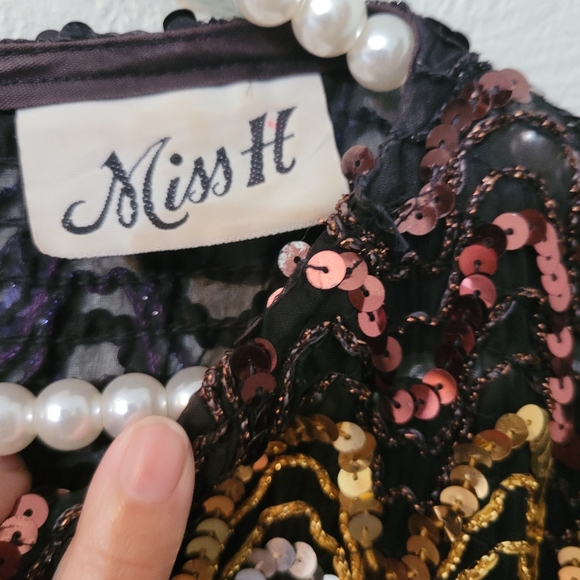 Unique vintage sequined bubble sleeve top - Picture 10 of 12